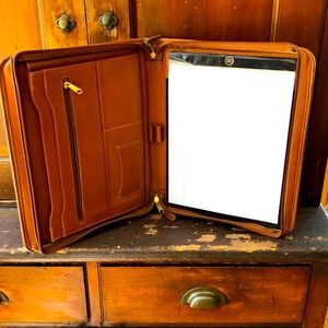 Vintage Coach leather portfolio clutch